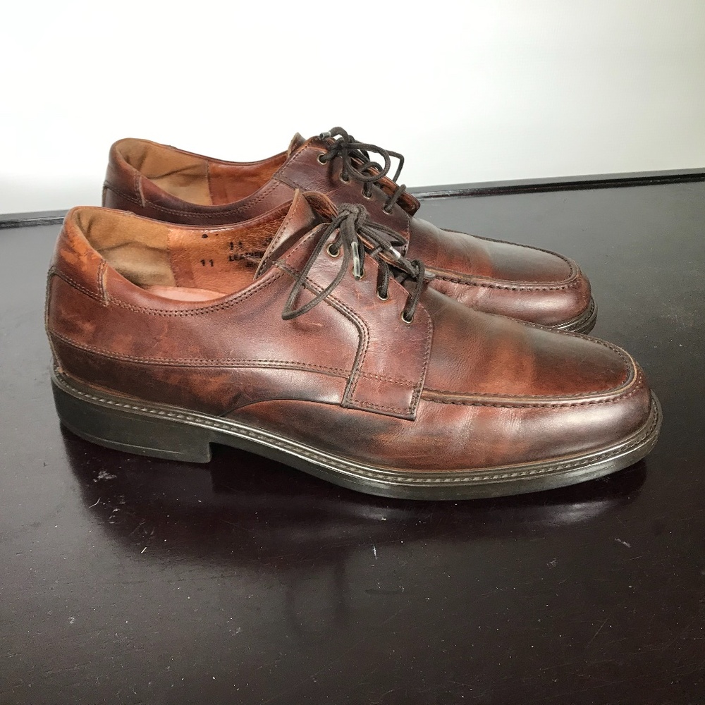 Johnston & Murphy, Made in Italy Casual Dress Shoe